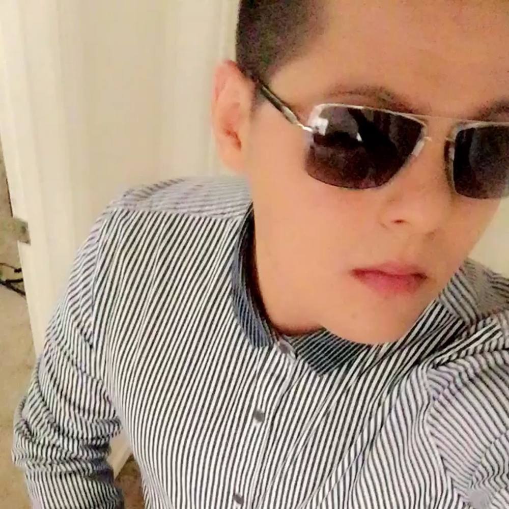 Meet your Posher, Omar